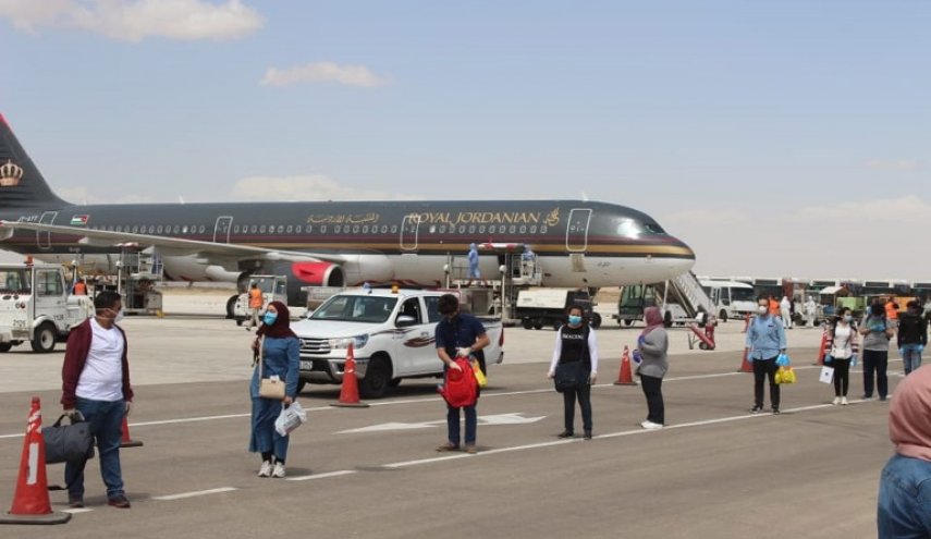 عودة 2000 أردني إلى بلادهم على نفقة 