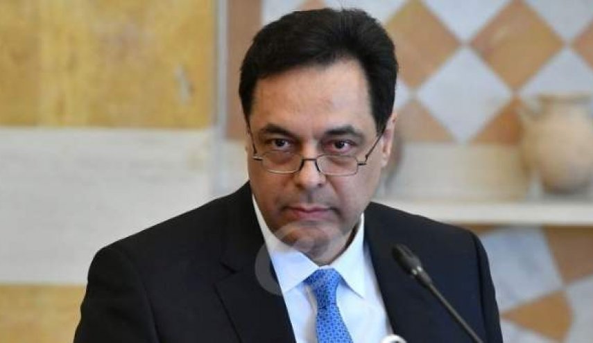 حسان دياب يؤكد عدم استقالة الحكومة اللبنانية