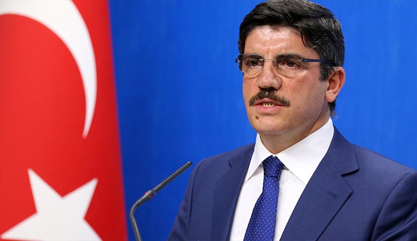مستشار اردوغان يتهم الإمارات وفرنسا و’إسرائيل’ بتحريض السيسي ضد تركيا 