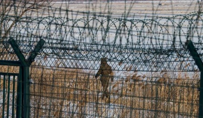 کره شمالی برای مقابله با کرونا، یک فنس جدید در مرز با چین نصب کرد

