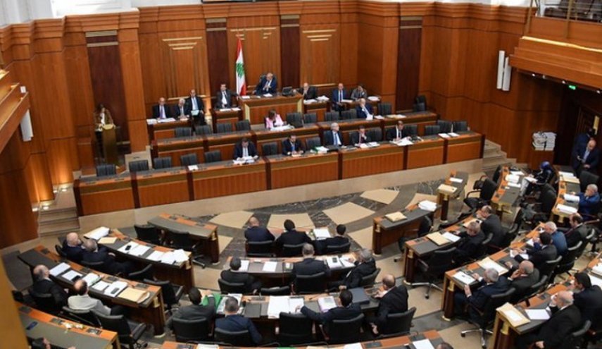 استعفای ششمین نماینده لبنانی در پی انفجار بیروت/ تلاش برخی گروه ها برای سرنگونی دولت!