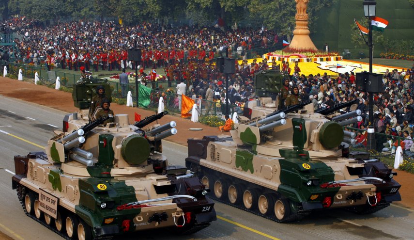 الهند تحظر استيراد الأسلحة

