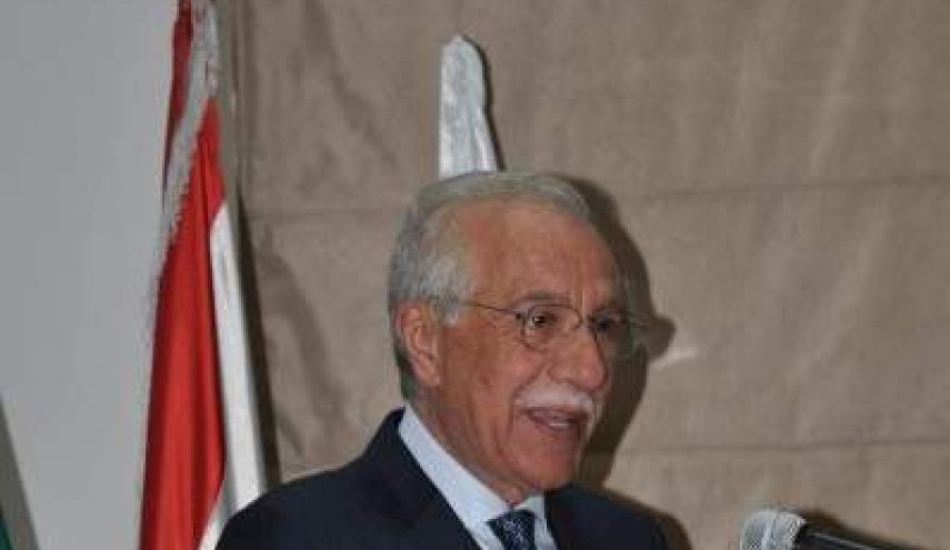 وزير سابق لبناني يطلب رفع الحصانة عنه 