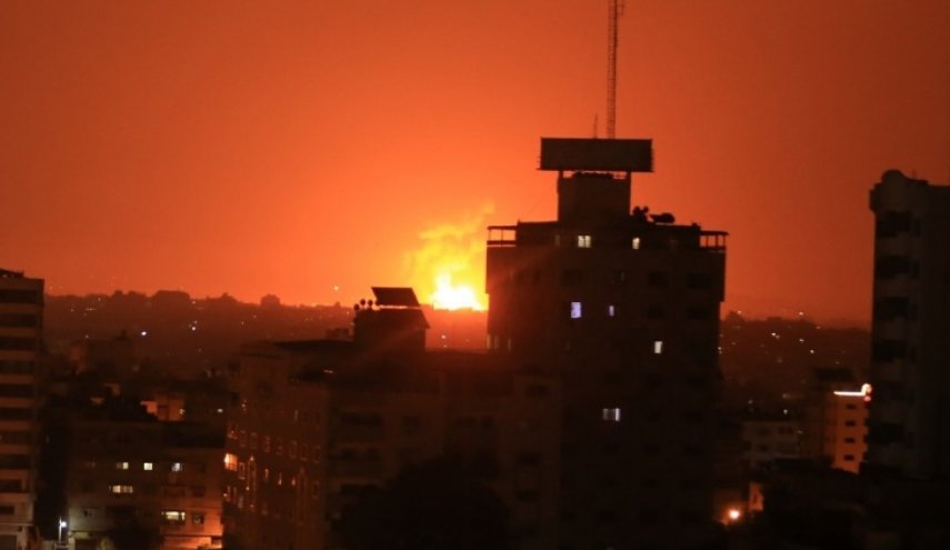 صهیونیست‌ها بار دیگر نوار غزه را هدف قرار دادند
