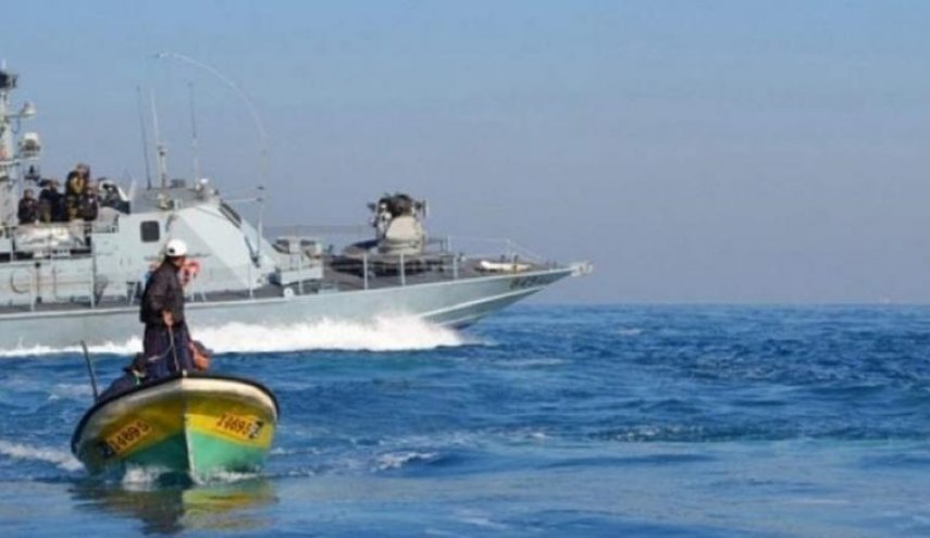 الاحتلال يغلق بحر غزة ويمنع الصيد للفلسطينيين