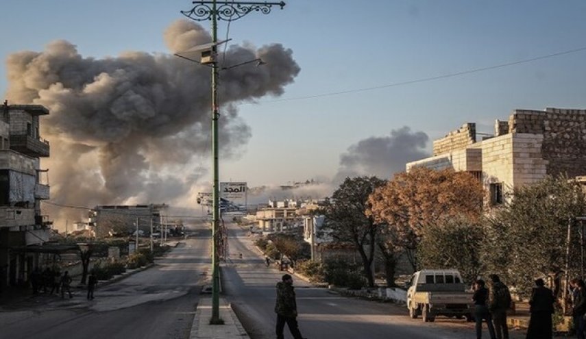 جنگنده های سوری مقر فرماندهی تروریست ها در ادلب را نابود کردند