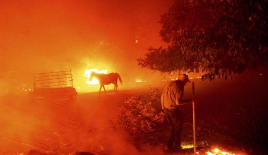 4 وفيات على الأقل في حرائق كاليفورنيا