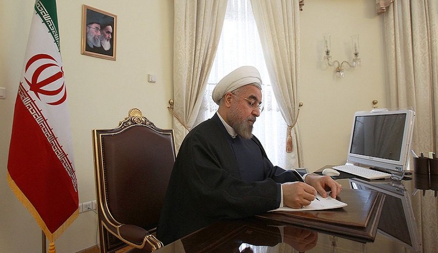 الرئيس روحاني: العزاء في محرم لكل أحرار العالم