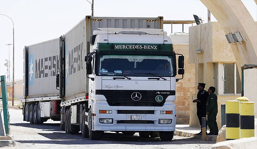 منفذ جابر الأردني يستأنف حركة عبور الشاحنات بعد توقف لحوالي 3 أسابيع