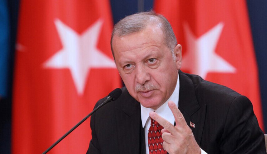 أردوغان يدعو الاتحاد الأوروبي إلى منع 'التصعيد اليوناني' بشرق المتوسط