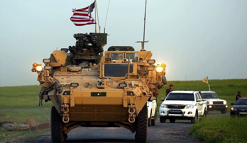 نيوزويك: القوات الأمريكية عالقة في سوريا