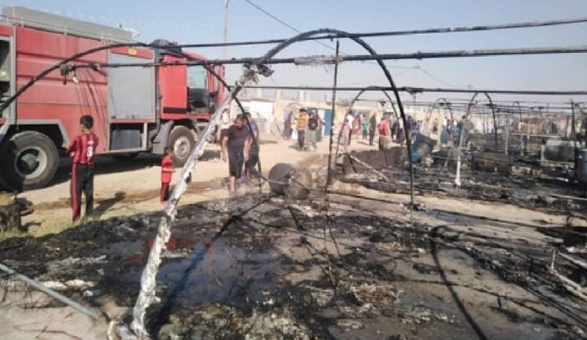 حريق يلتهم عشر خيام في مخيم للنازحين شمال العراق