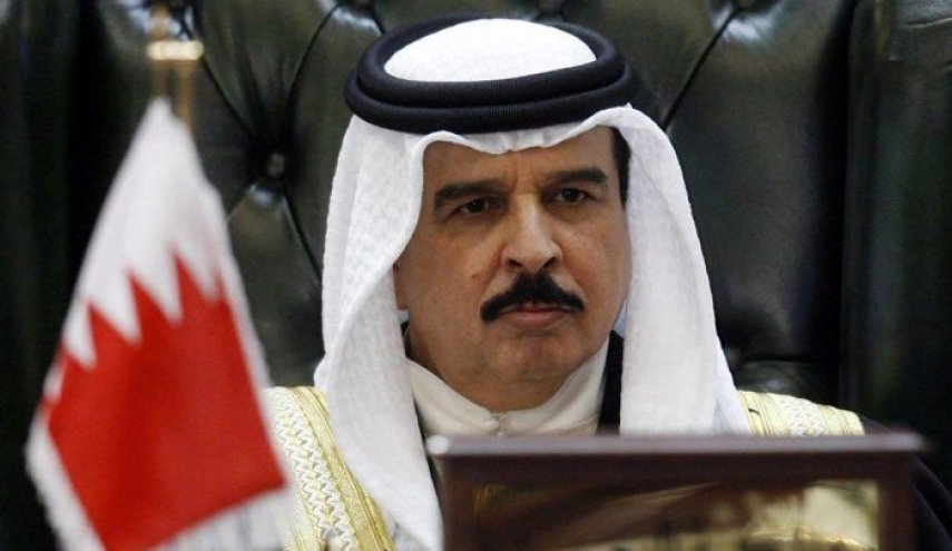البحرين الغارقة في الديون تلجأ للاستدانة من جديد
