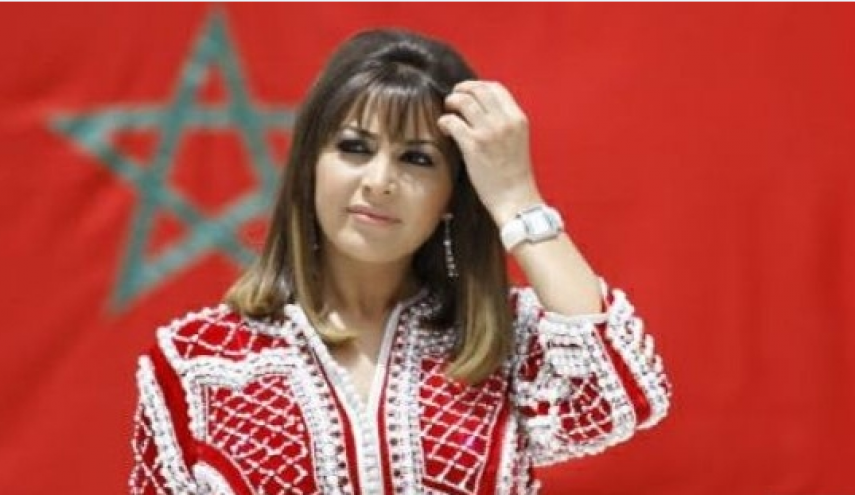 'تحشيم' الفنانة جنات لن يستر 'عُريّ' النفاق السعودي