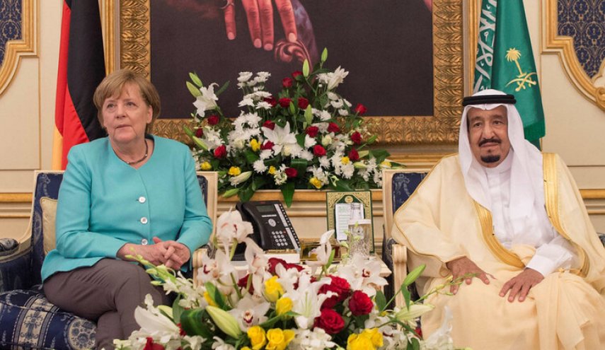 اتصال هاتفي بين ميركل والملك سلمان بشأن كورونا
