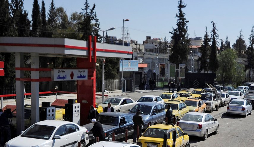 اجراءات في حمص وحلب للحد من ازمة البنزين 