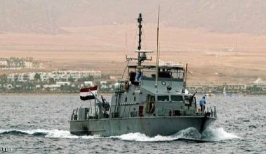 حرس الحدود المصري ينقذ 11 تركيا من الغرق