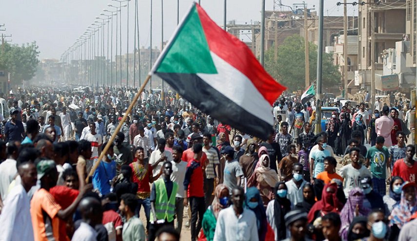 مسيرة جماهيرية بالسودان تنديدا بالتطبيع مع الصهاينة