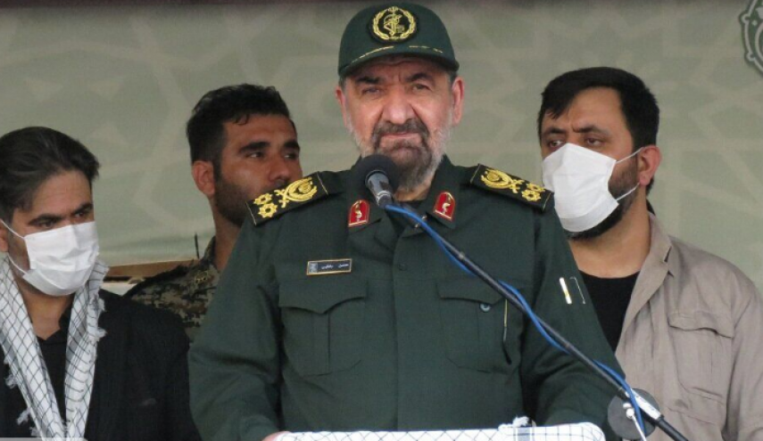رضائي : انتقام إيران سيستمر حتى طرد امريكا من المنطقة