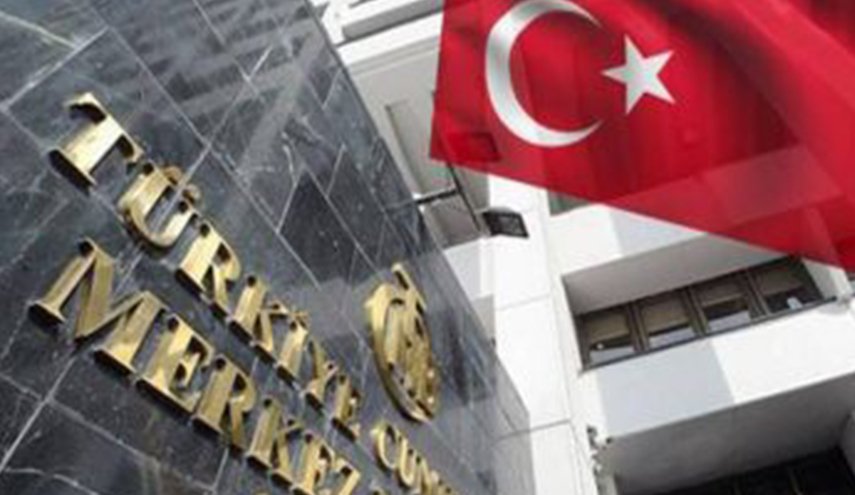 المخابرات التركية تستجوب مطربا بسبب غنائه بالكردية