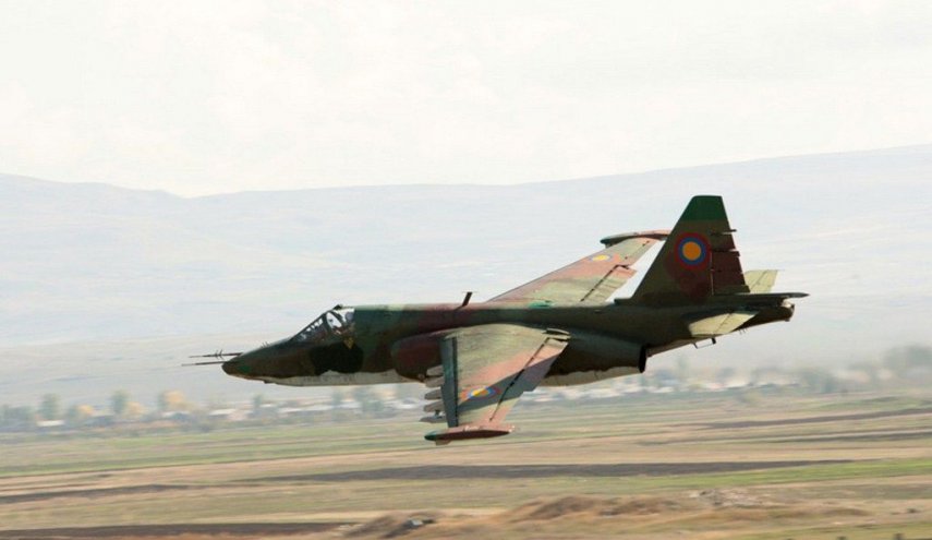 وزارت دفاع ارمنستان: جنگنده های F-16 ترکیه، جنگنده سوخو نیروی هوایی ارمنستان را سرنگون کردند