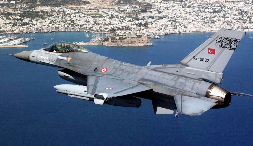 طائرة إف-16 تركية تسقط طائرة سو-25 أرمنية وتقتل طيارها