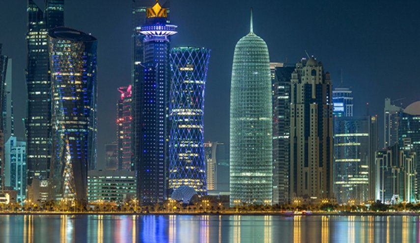 قطر تحدد شروط الاقامة للاجانب 