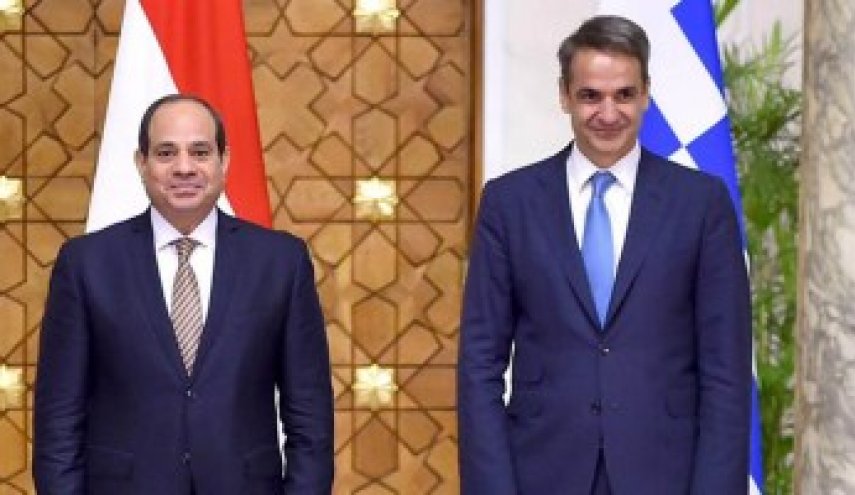 الرئيس المصري يصادق على اتفاق ترسيم الحدود مع اليونان