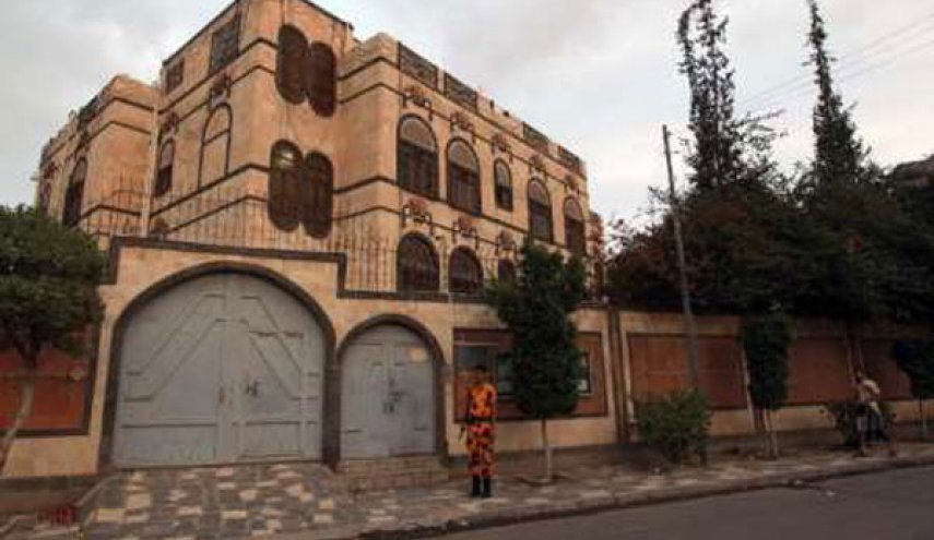 قوى في جنوب اليمن ترحب بوصول السفير الإيراني إلى صنعاء 