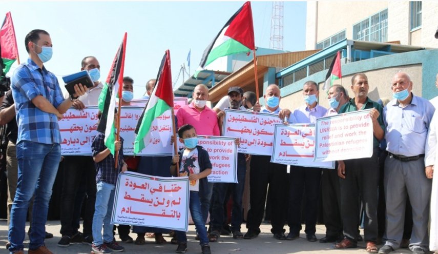 غزة: وقفة جماهيرية احتجاجا على تراجع خدمات 