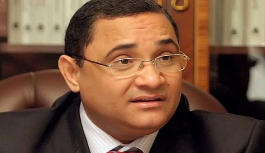 برلماني مصري يهرب الى دبي بعد هزيمته في الانتخابات