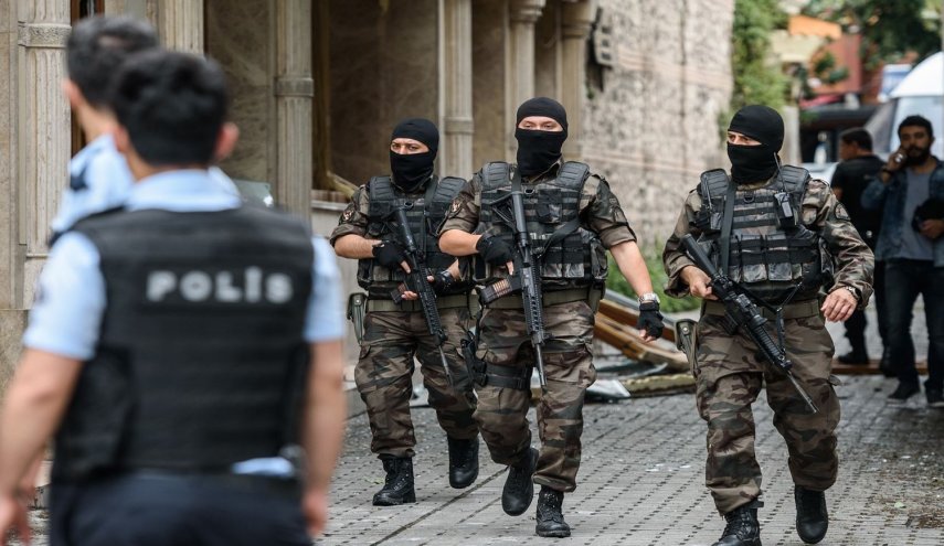 مداهمة مراكز طبية للسوريين في أنقرة واعتقال 6 أفراد