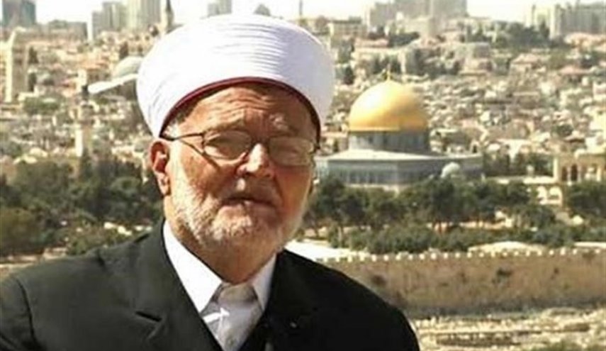 درخواست خطیب مسجد الاقصی برای برگزاری تظاهرات «جمعه خشم» در حمایت از رسول اکرم (ص)
