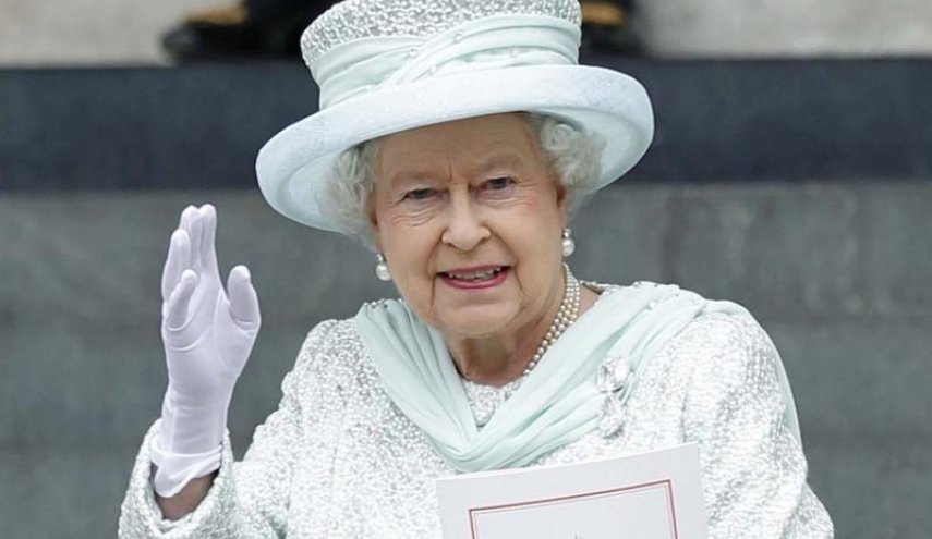 بريطانيا.. الملكة إليزابيث قد تتنحى عن العرش في هذا الموعد!!
