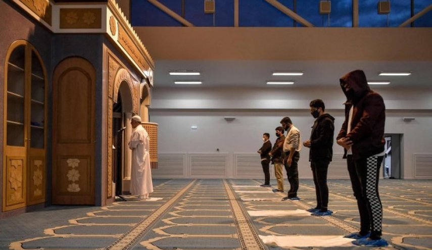 أول مسجد رسمي في أثينا يفتح أبوابه أمام المصلين