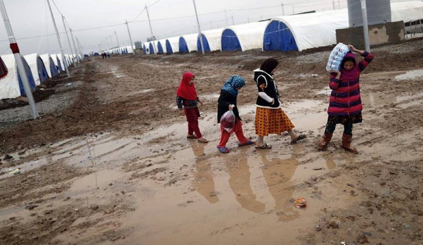 العراق يغلق جميع مخيمات النازحين مطلع العام المقبل

