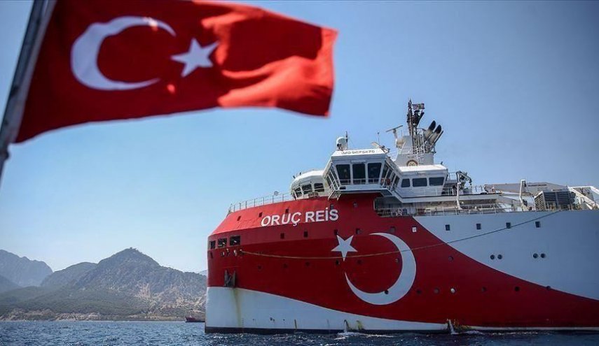 تركيا ترسل ثالث سفينة تنقيب إلى البحر الأسود
