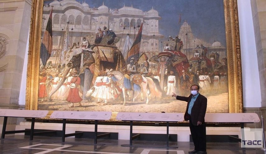 الهند تعرض أكبر اللوحات الفنية في العالم في كلكتا بعد ترميمها