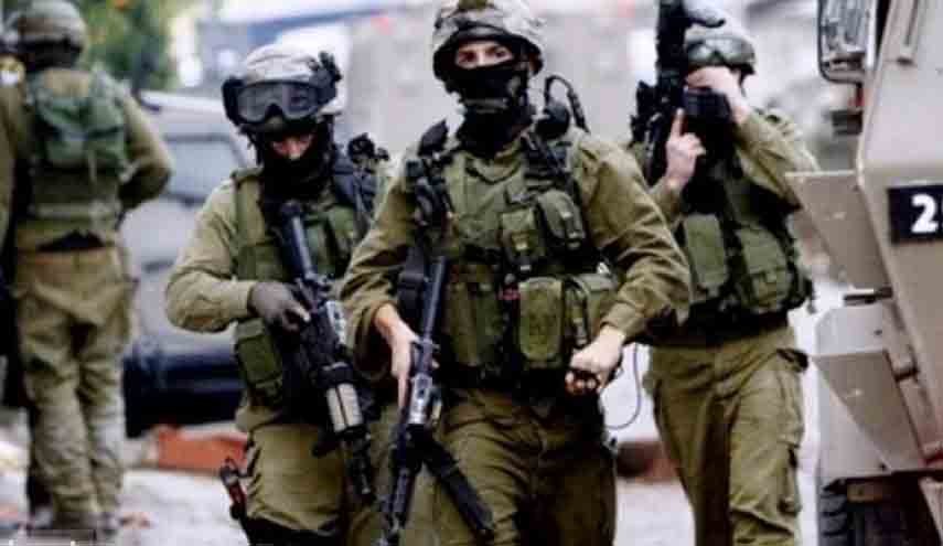 حمله اشغالگران صهیونیست به اردوگاه قلندیا/ 4 فلسطینی زخمی شدند