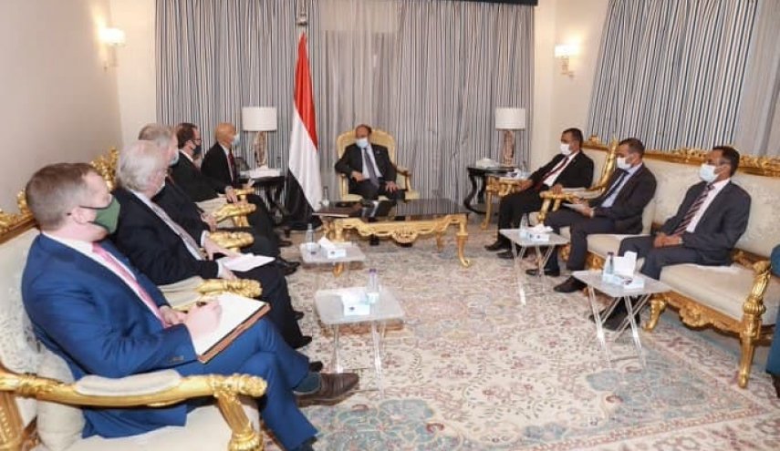 دیدار علی محسن الاحمر با دستیار وزیر امور خارجه آمریکا