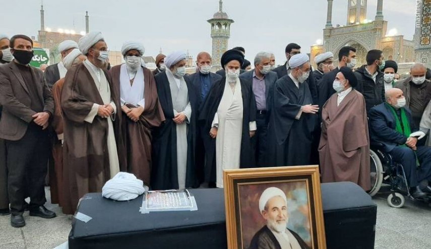 تصاویری از تشییع پیکر آیت الله یزدی در قم