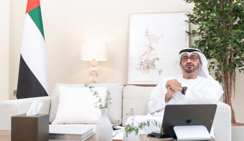 هافينغتون بوست تصف ابن زايد بديكتاتور الإمارات