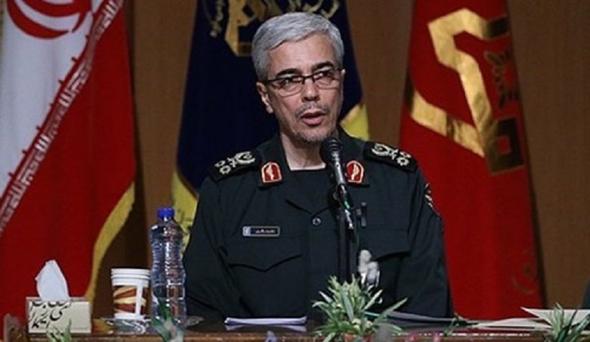 اللواء باقري: لدى العالم الاسلامي امكانية ليكون قوة عالمية