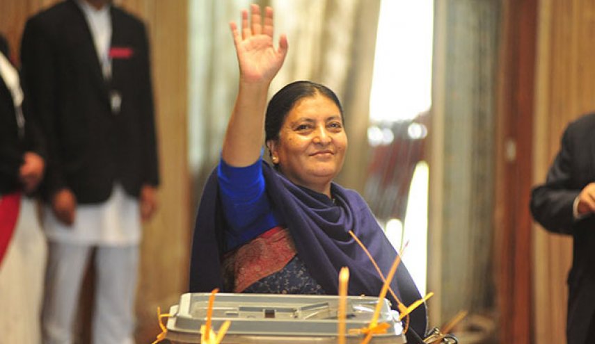 رئيسة نيبال تحل البرلمان وتدعو لإجراء انتخابات جديدة
