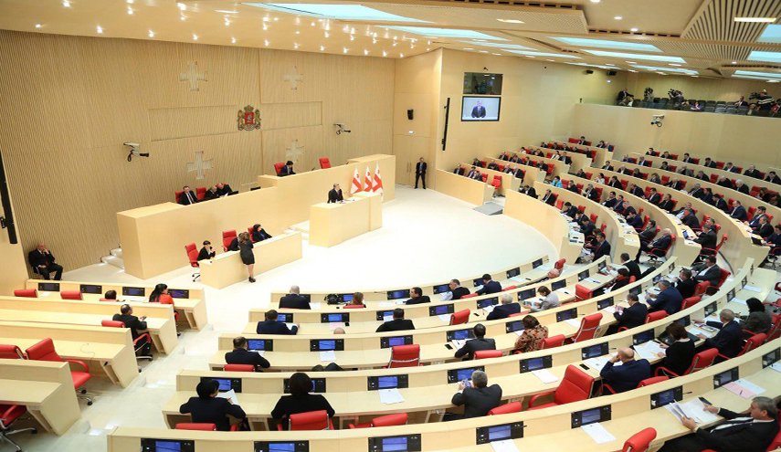 البرلمان الجورجي يسعى للانضمام الى الاتحاد الاوروبي والناتو