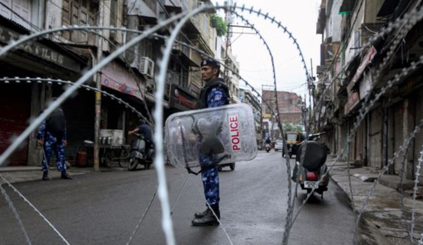 اعتقال نحو 75 ناشطا سياسيا في كشمير 