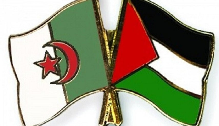 الجزائر توافق على استقبال الطلاب الفلسطينيين بعد تعليق الدراسة بسبب كورونا