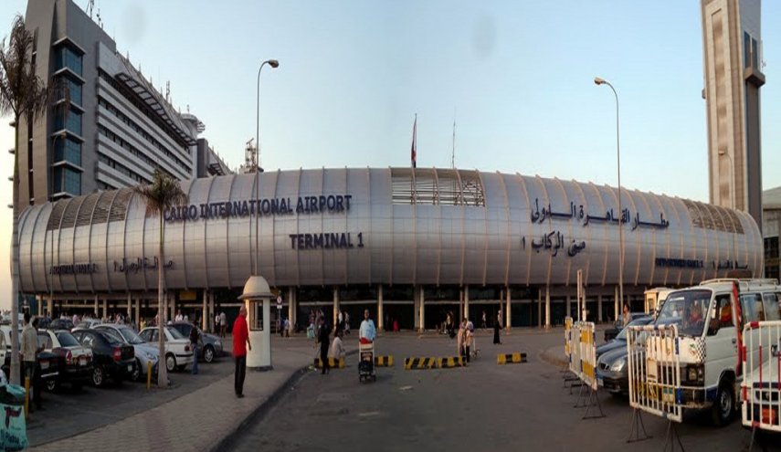 القاهرة تطالب المصريين بالحصول على تأشيرة إثيوبيا قبل السفر إليها