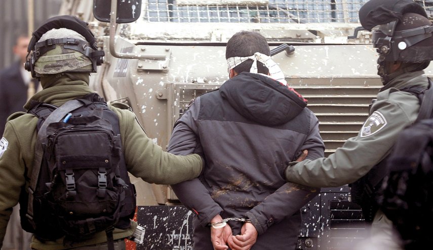 قوات الاحتلال تعتقل عدادا من الشبان في الضفة والقدس