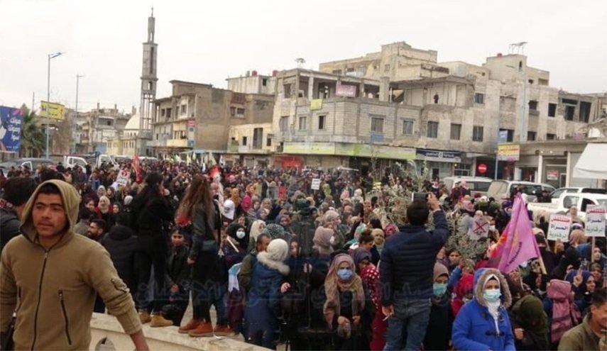 مظاهرات واسعة شمال شرق سوريا في الذكرى الثالثة 'للاحتلال التركي'